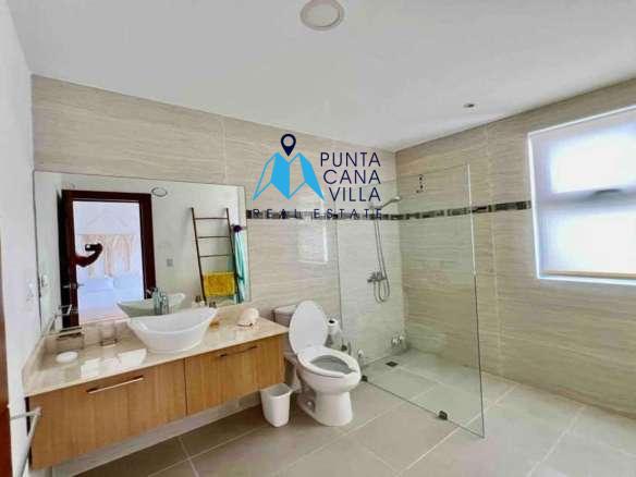 Three Bedroom Villa for Sale in Downtown Punta Cana, Bávaro ()