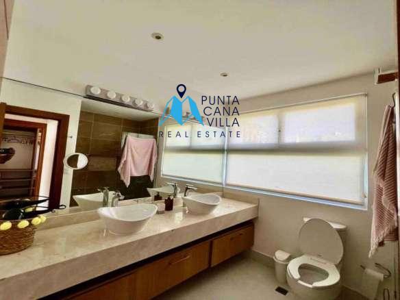Three Bedroom Villa for Sale in Downtown Punta Cana, Bávaro ()