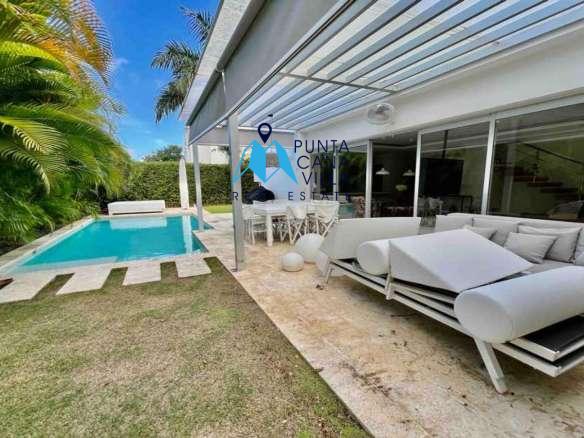 Three Bedroom Villa for Sale in Downtown Punta Cana, Bávaro ()