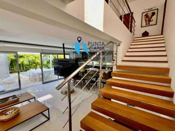 Three Bedroom Villa for Sale in Downtown Punta Cana, Bávaro ()