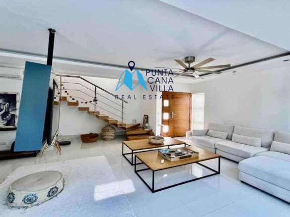 Three Bedroom Villa for Sale in Downtown Punta Cana, Bávaro ()