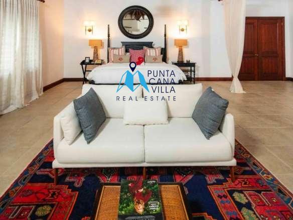Luxurious Five Bedroom Villa for Sale in Arrecife, Puntacana Resort & Club ()