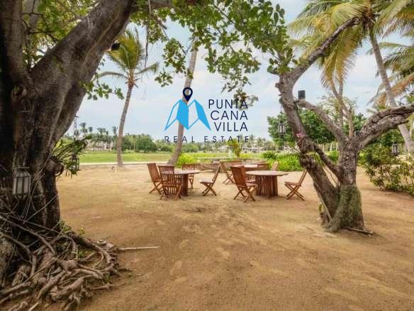 Luxurious Five Bedroom Villa for Sale in Arrecife, Puntacana Resort & Club ()