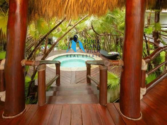Luxurious Five Bedroom Villa for Sale in Arrecife, Puntacana Resort & Club ()