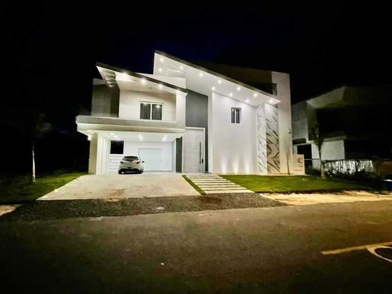 ID Elegant Four Bedroom Villa for Sale in Punta Cana Village, Dominican Republic ()