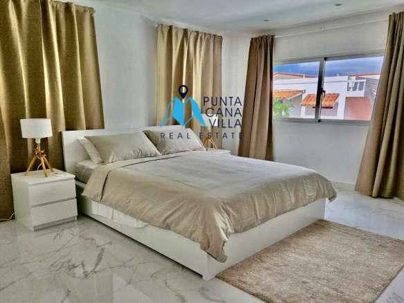 Bavaro Beach Villa for Sale – BR, Fully Furnished, Walk to Beach ()