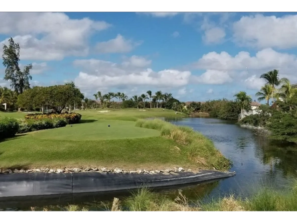 ID Punta Cana Apartments for Sale Reserva Real Bedroom with Balcony in Cocotal Golf & Country Club ()