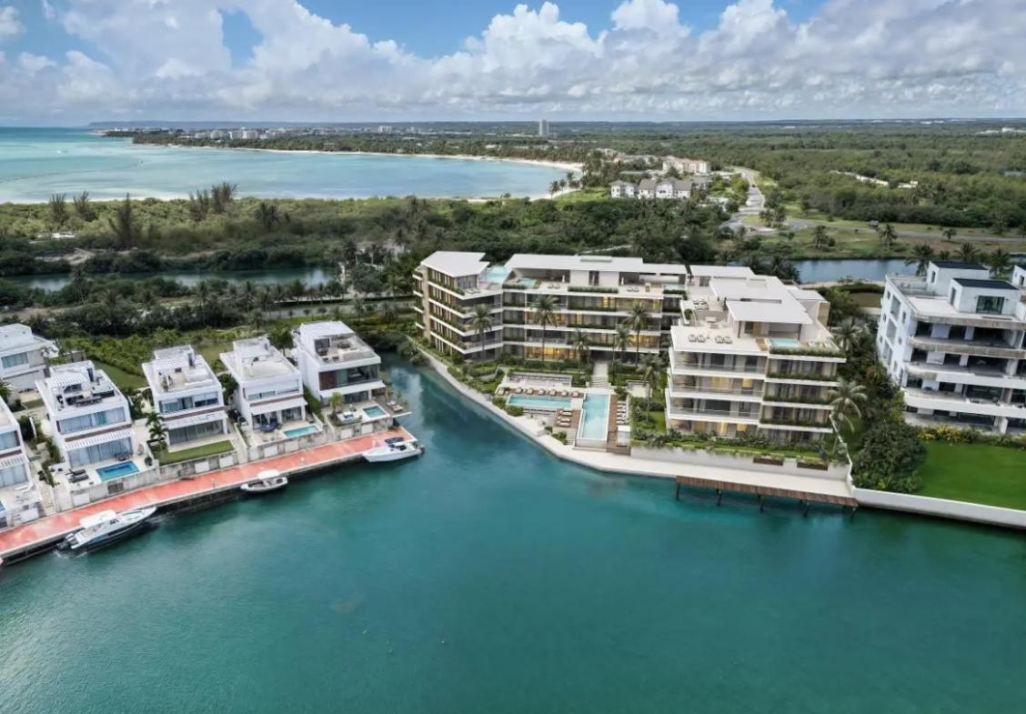 ID Cap Cana Luxury Living Bedroom Marina View Apartment with Private Dock at Blue Luxury Residences ()