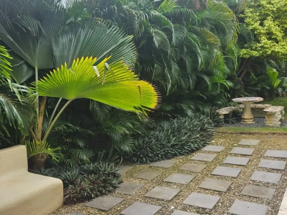 ID Spacious Punta Cana Village Home for Sale, Villa Eucalipto ()