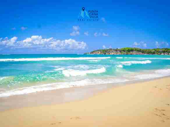 ID , Villa Sole Mio Luxury BR Home Near Macao Beach with Beach Shuttle Access ()