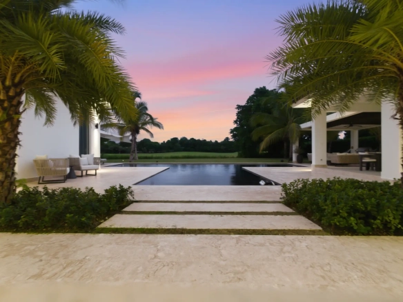 ID Luxury Bedroom Villa in Punta Cana Resort and Club with Golf Views ()