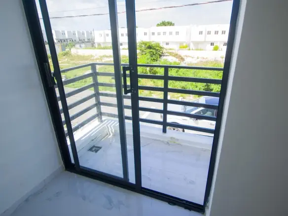 Modern Bed Townhouse at Peony Residences Private Pool & Rooftop Terrace in Heart of Bavaro Punta Cana ()