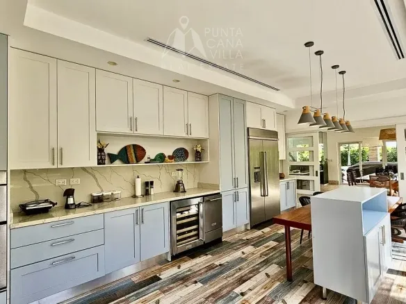 ID Elegant Bedroom Luxury Home Villa Algarrobo for Sale in Punta Cana Village ()