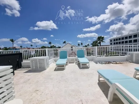 ID Exclusive Bedroom Beachfront Penthouse in Playa Turquesa, Bavaro for Sale ()