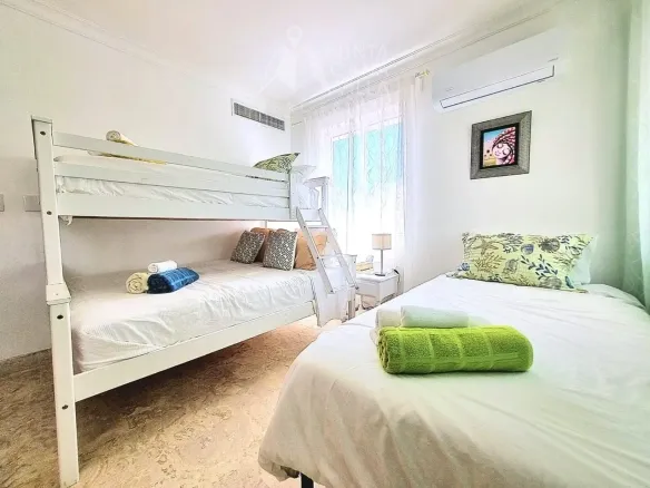 ID Exclusive Bedroom Beachfront Penthouse in Playa Turquesa, Bavaro for Sale ()