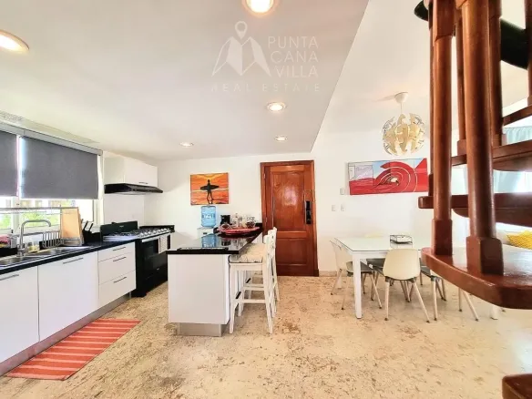 ID Exclusive Bedroom Beachfront Penthouse in Playa Turquesa, Bavaro for Sale ()