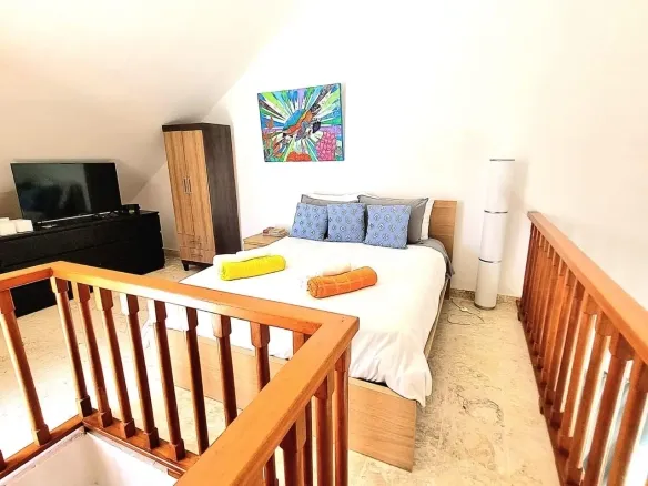 ID Exclusive Bedroom Beachfront Penthouse in Playa Turquesa, Bavaro for Sale ()