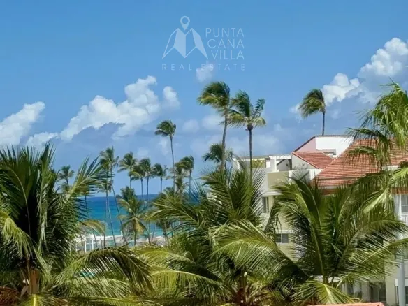 ID Exclusive Bedroom Beachfront Penthouse in Playa Turquesa, Bavaro for Sale ()