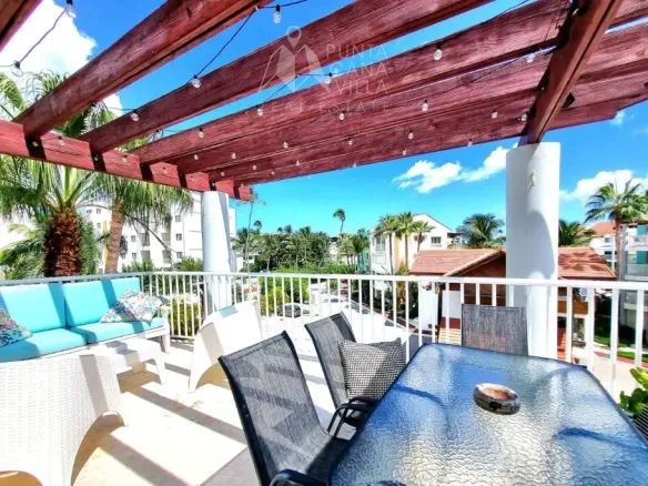 ID Exclusive Bedroom Beachfront Penthouse in Playa Turquesa, Bavaro for Sale ()